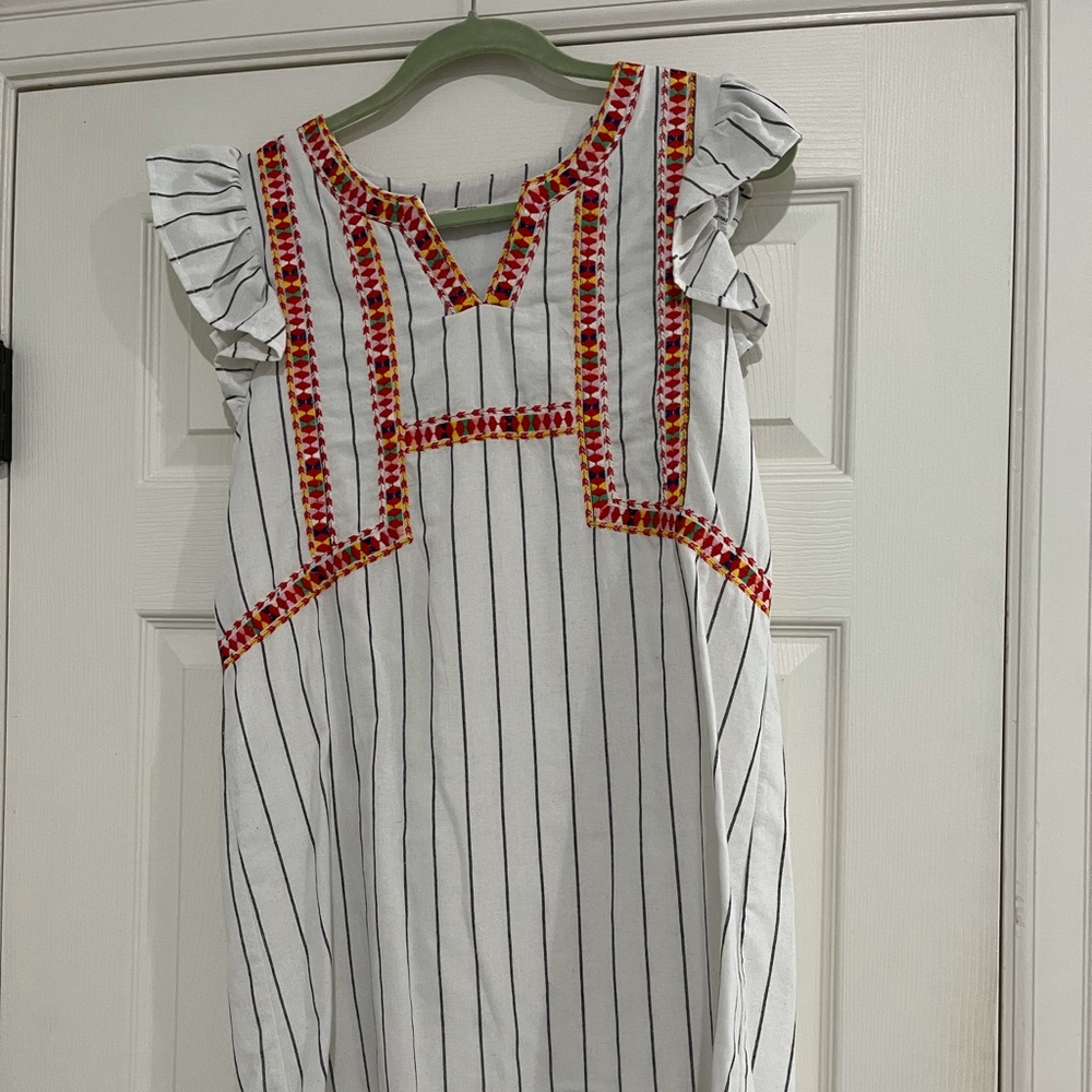Entro embroidered dress